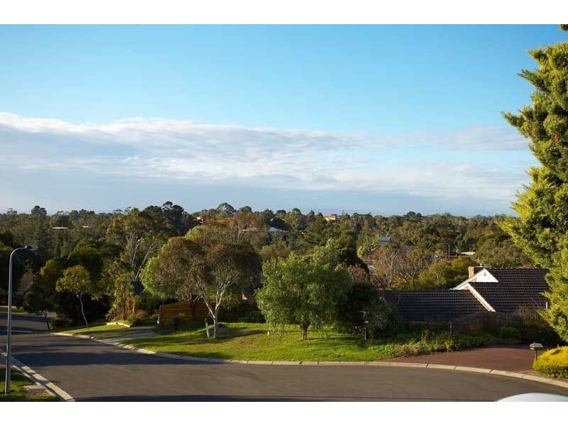 5 Tindal Court, Frankston South VIC 3199