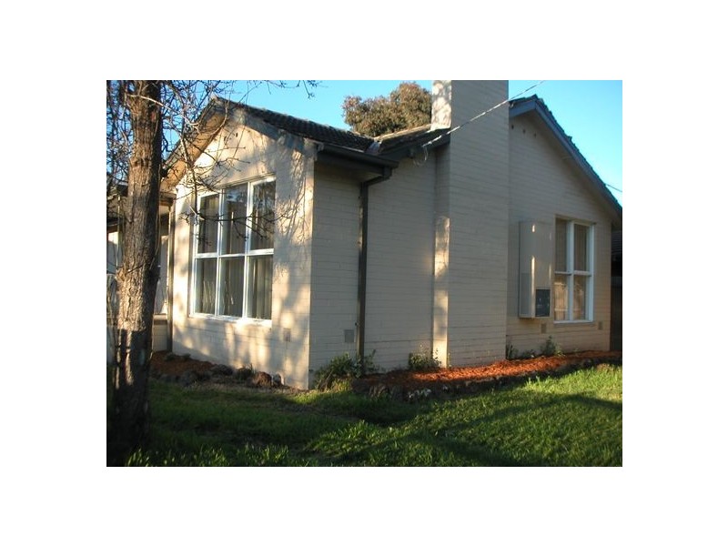 43 Karingal Drive, Frankston VIC 3199