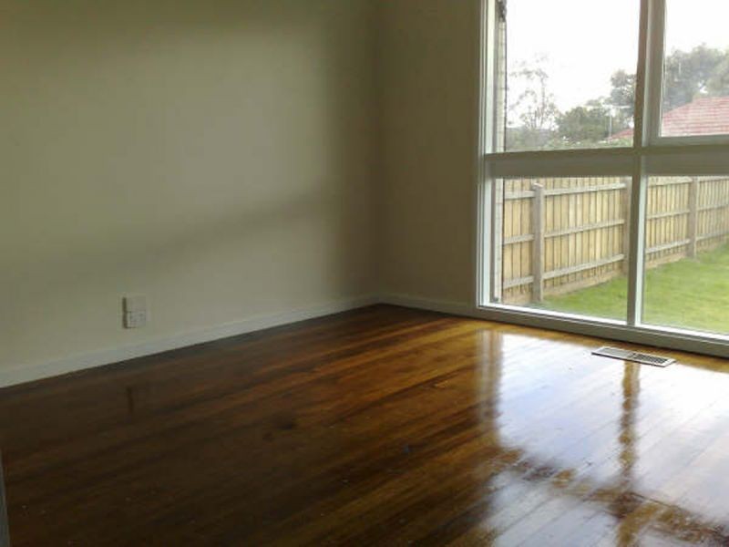 10 Elisdon Drive, Seaford VIC 3198