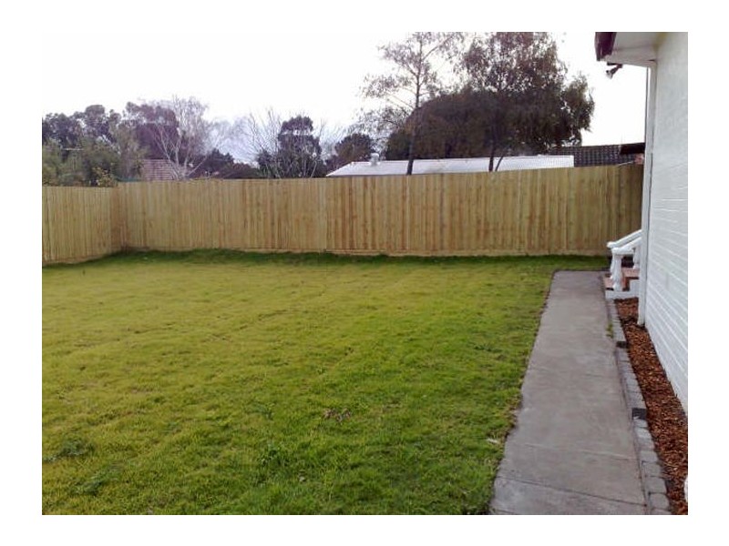 10 Elisdon Drive, Seaford VIC 3198