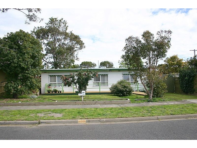 126 Rosslyn Avenue, Seaford VIC 3198