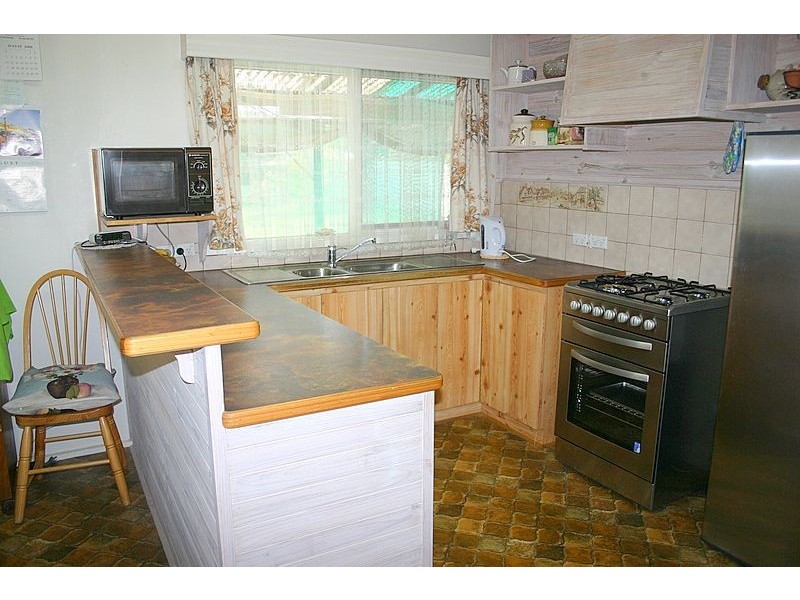 126 Rosslyn Avenue, Seaford VIC 3198