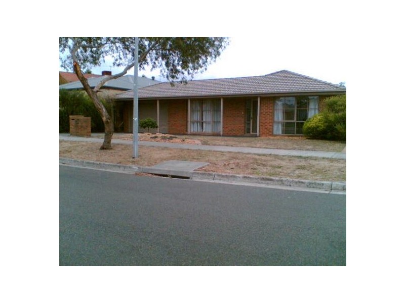 30 Stevens Rd, Langwarrin VIC 3910