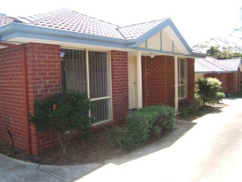 2/4 Hill Street, Frankston VIC 3199