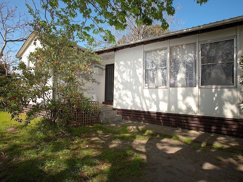 68  Monterey Boulevard, Frankston North VIC 3200