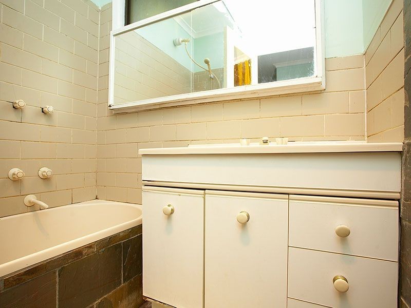 68  Monterey Boulevard, Frankston North VIC 3200