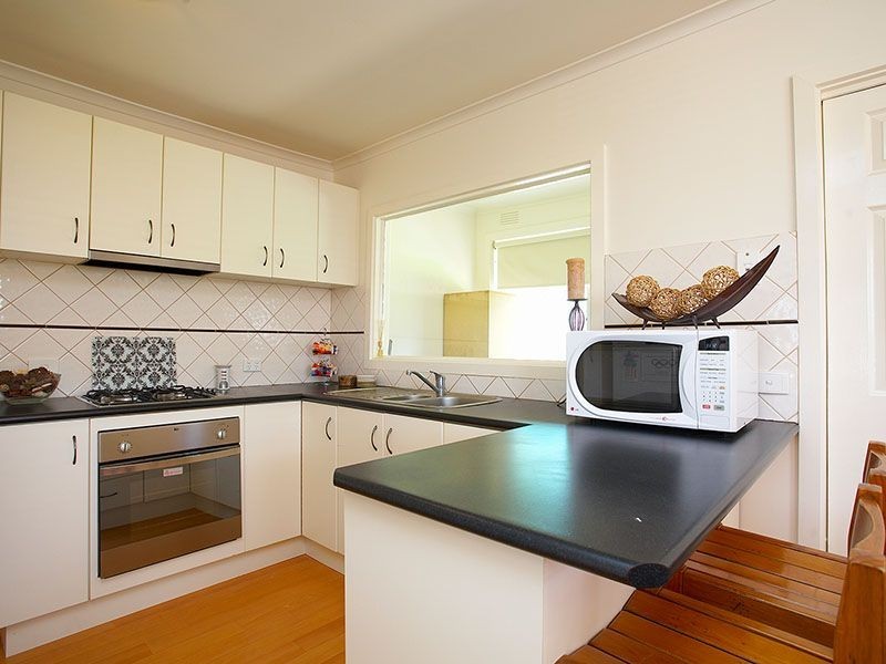 9 Centenary Street, Seaford VIC 3198