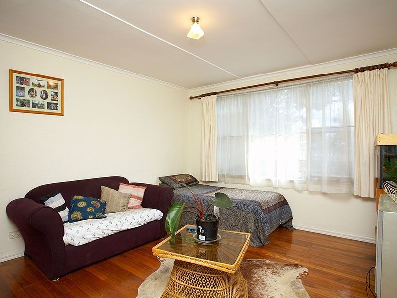 31 Monterey Boulevard, Frankston North VIC 3200