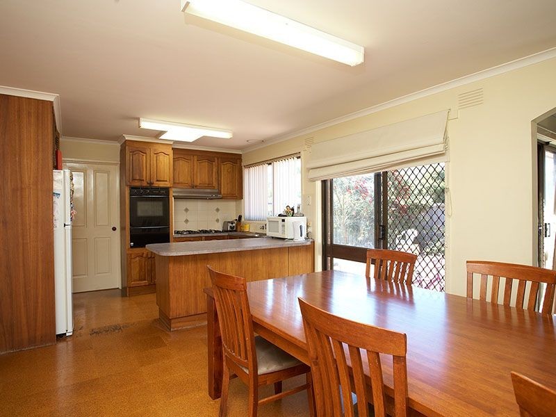 1 Beverley Court, Frankston VIC 3199