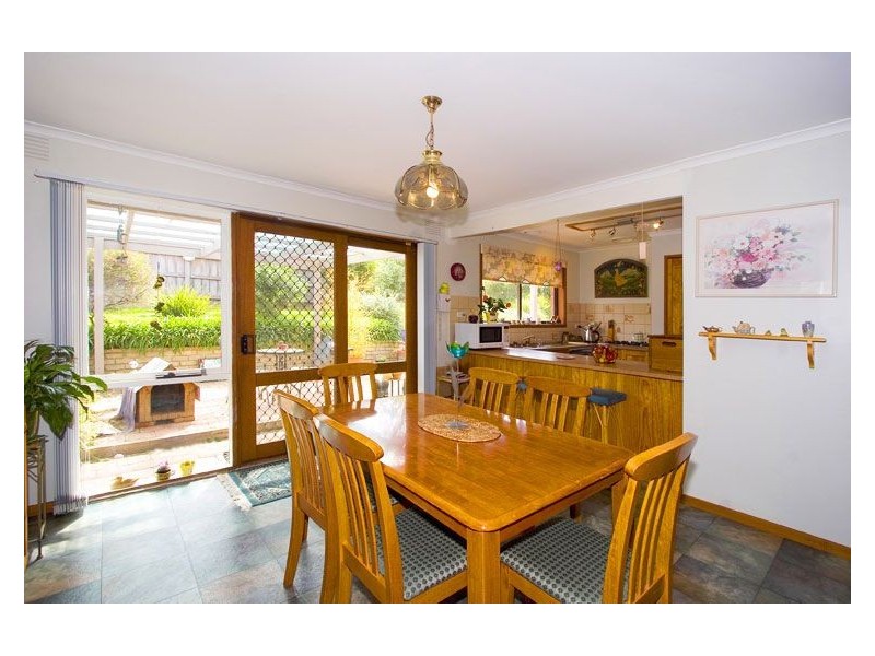 5 Naomi Court, Frankston VIC 3199