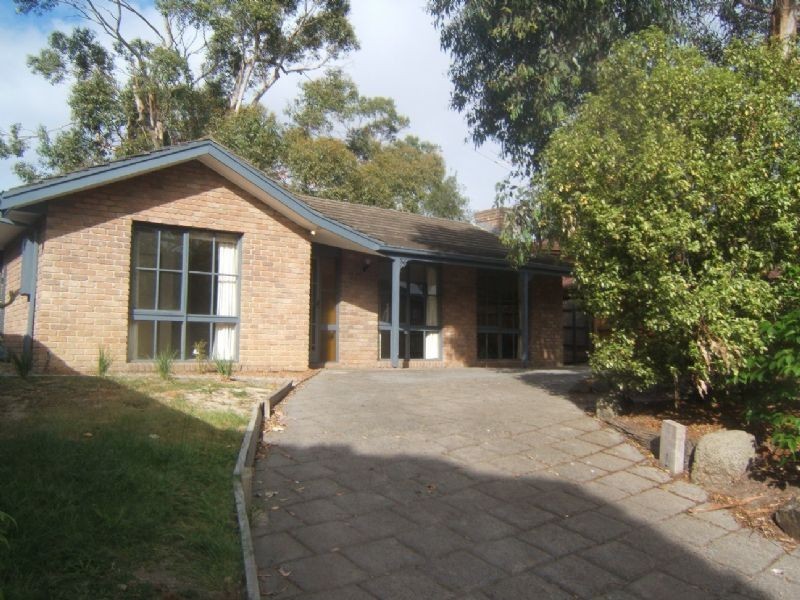 5 Ellesmere Crt, Frankston VIC 3199