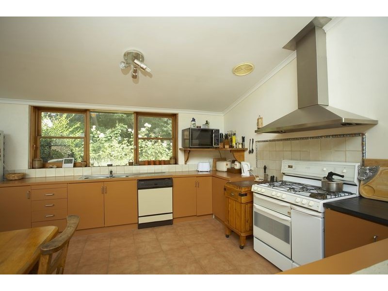 534 Watchbox Creek Rd, Molyullah VIC 3673