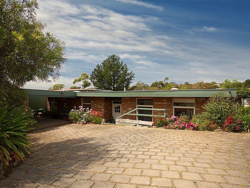 31 Christoper Drive, Frankston South VIC 3199