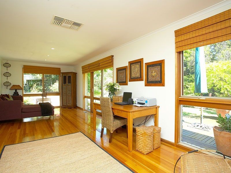 48 The Trossachs, Frankston VIC 3199