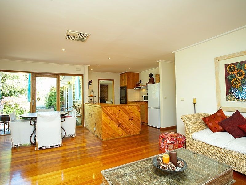 48 The Trossachs, Frankston VIC 3199