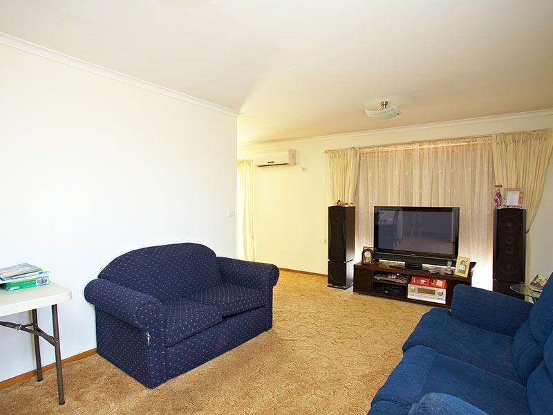 2/5 St. Johns Av., Frankston VIC 3199