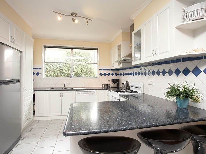 82 Excelsior, Frankston North VIC 3200