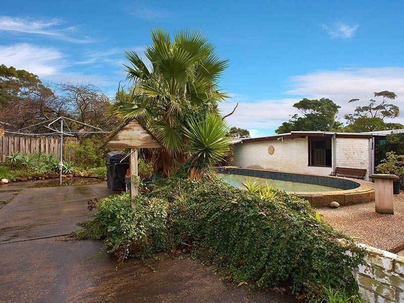 8 Ronald Avenue, Frankston South VIC 3199