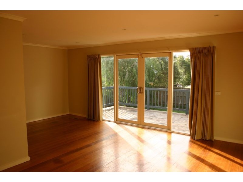 80 Hillcrest Road, Frankston VIC 3199