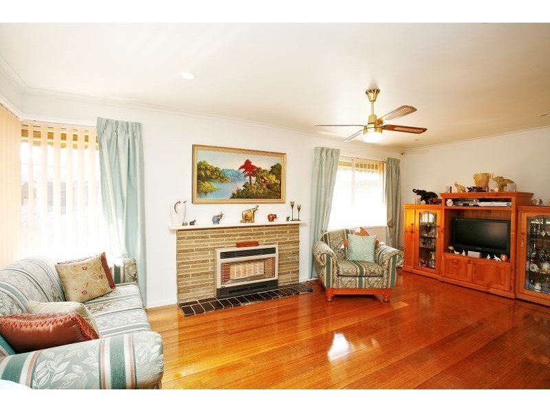 54 Wunalla Road, Seaford VIC 3198