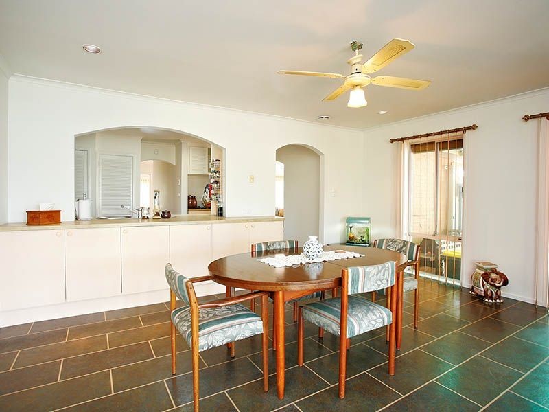 54 Wunalla Road, Seaford VIC 3198