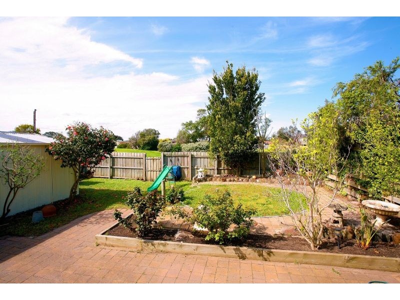 54 Wunalla Road, Seaford VIC 3198