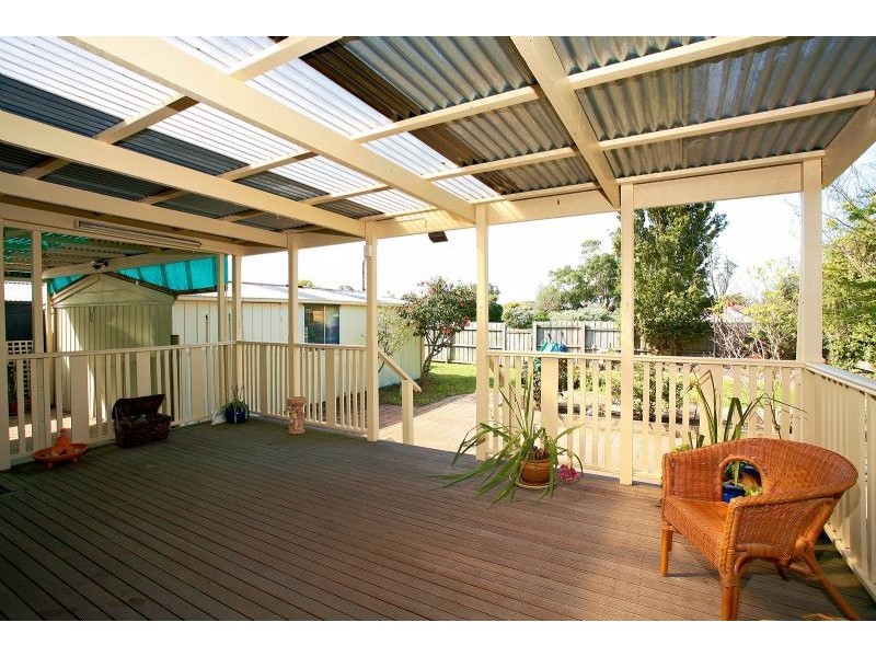 54 Wunalla Road, Seaford VIC 3198