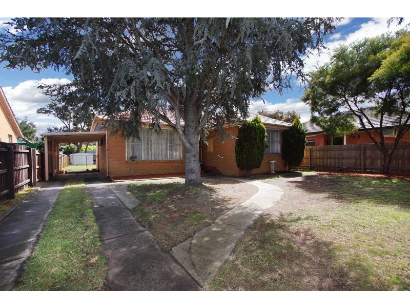 70 Brunning Cres, Frankston North VIC 3200