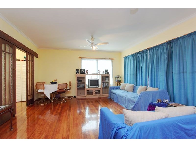 23 Moreton Street, Frankston North VIC 3200