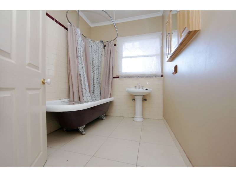 6 Orwil Street, Frankston VIC 3199