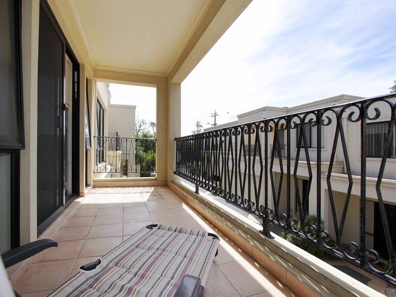 2/199 Nepean Hwy, Seaford VIC 3198