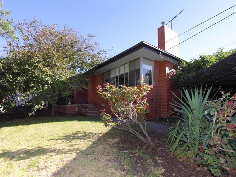 9 Madeira Court, Frankston VIC 3199