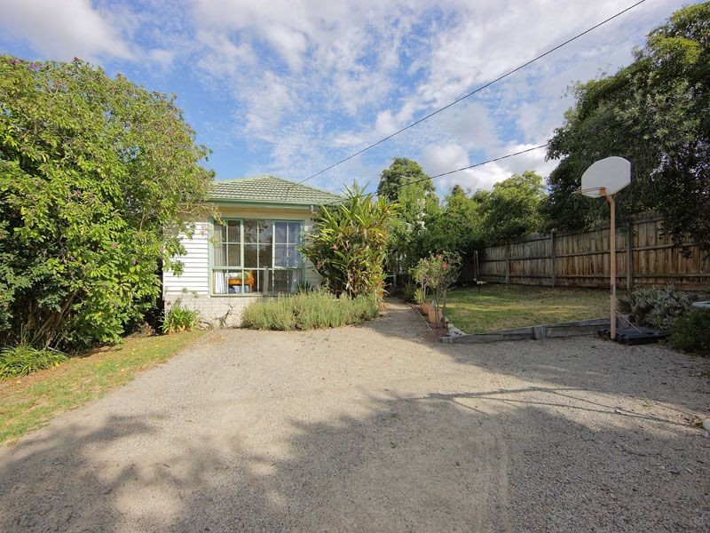 17 Brighton Street, Frankston VIC 3199