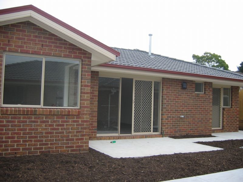 2/3 Athol Court, Langwarrin VIC 3910