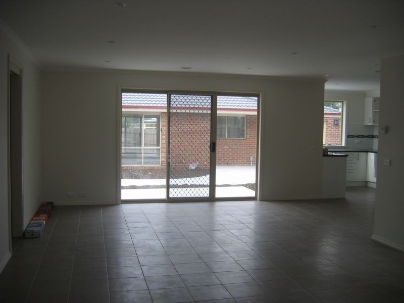 2/3 Athol Court, Langwarrin VIC 3910