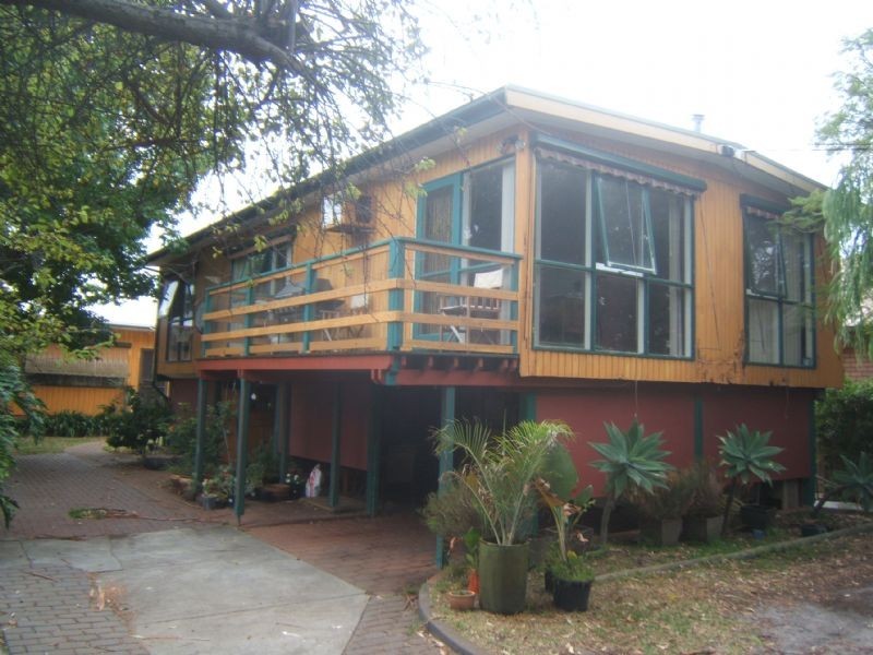 58 Wunalla Road, Seaford VIC 3198