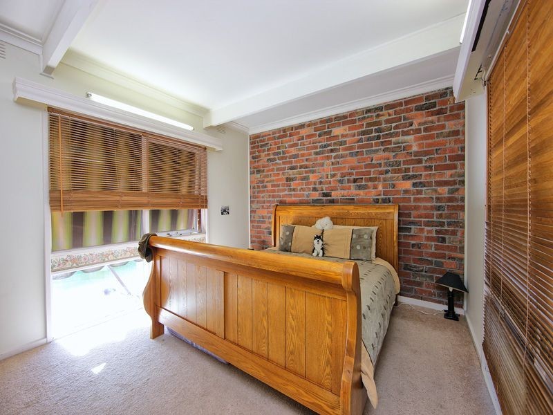 27 Plummer Avenue, Frankston South VIC 3199