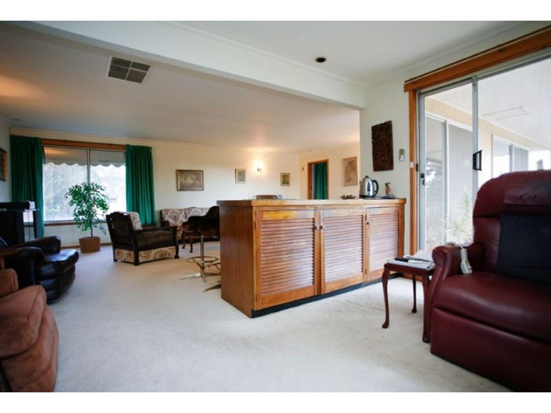 37 Summit Road, Frankston South VIC 3199