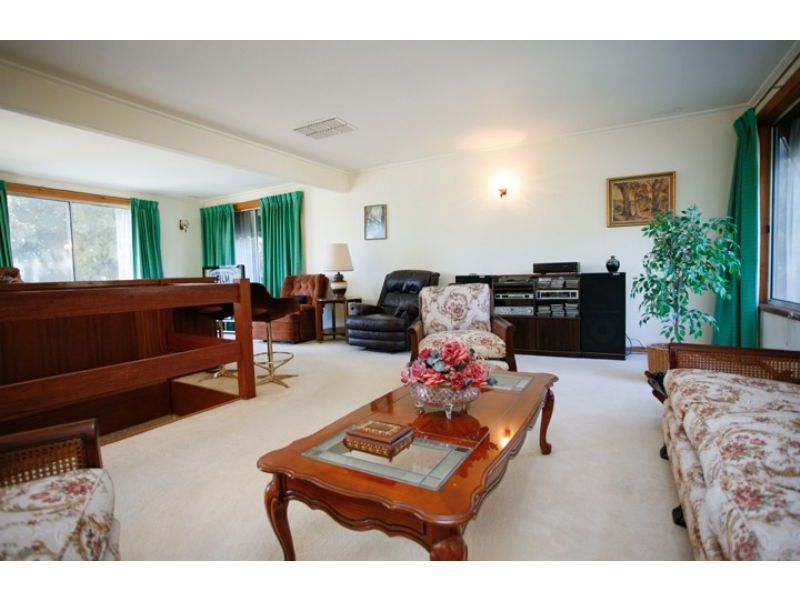 37 Summit Road, Frankston South VIC 3199