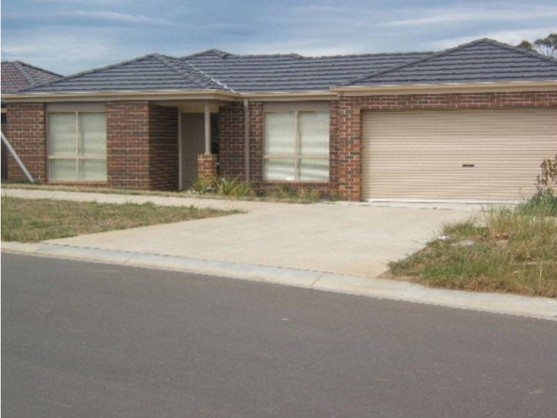 22 Bushlark Drive, Carrum Downs VIC 3201