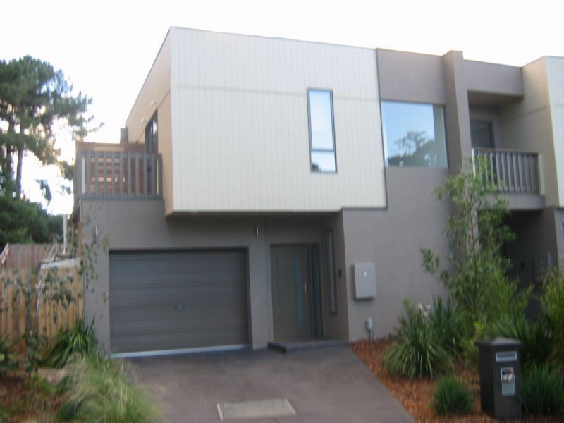 16 Barwon Avenue, Frankston South VIC 3199