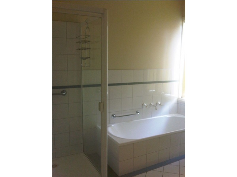 2/84 Collins Street, Mentone VIC 3194