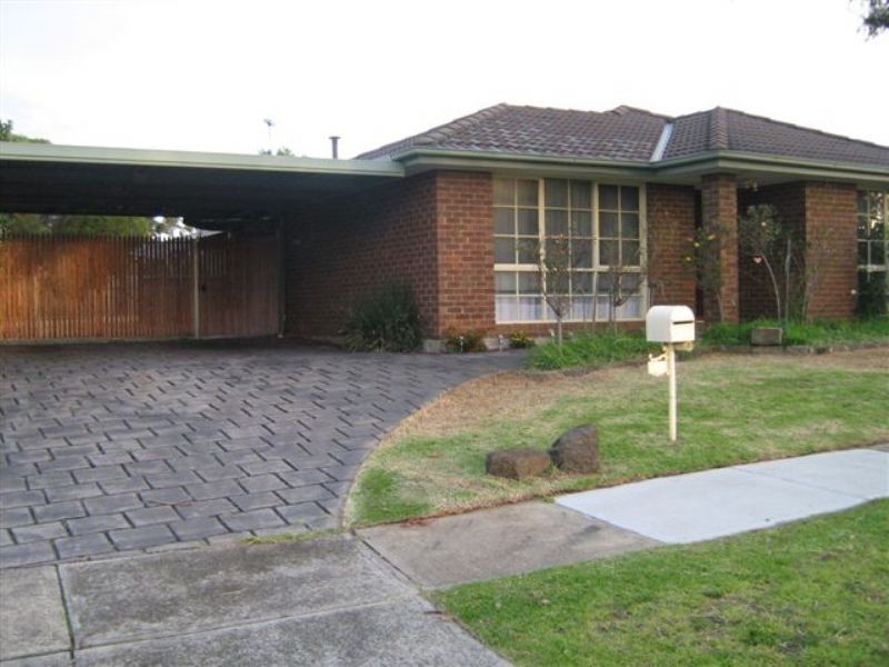 6 Spoonbill Court, Carrum Downs VIC 3201