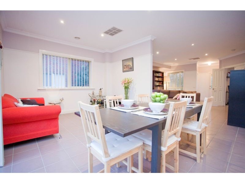 1/2 Inglis Avenue, Frankston VIC 3199