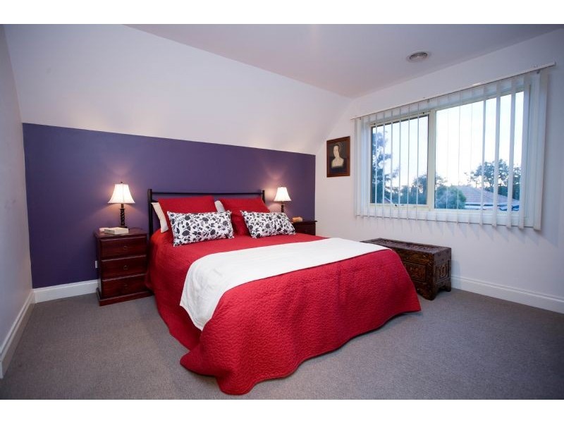 1/2 Inglis Avenue, Frankston VIC 3199