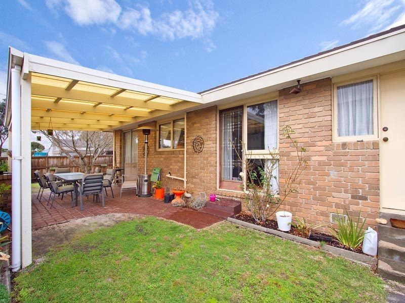 96 Grimwade Crescent, Frankston VIC 3199