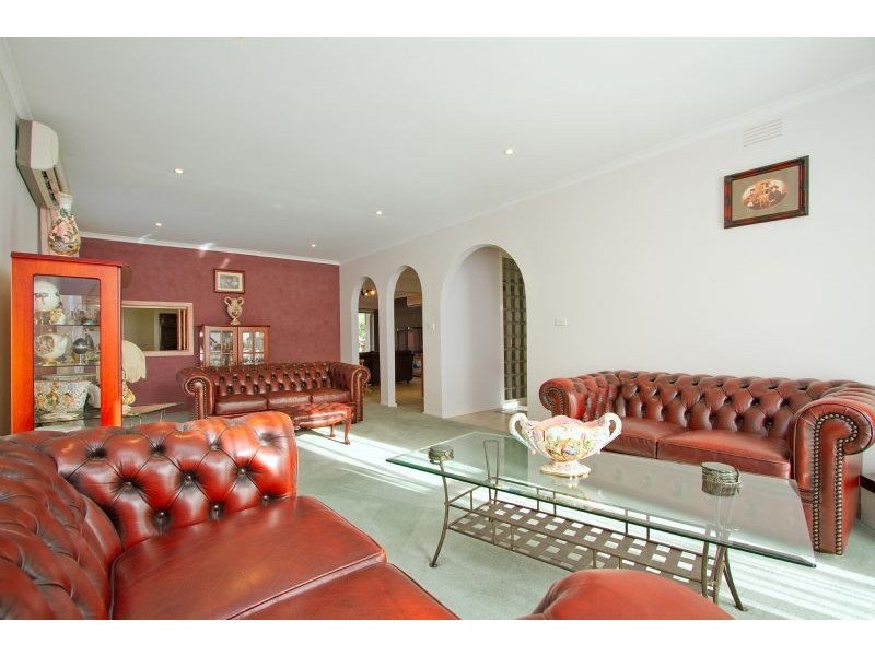 66 Gairloch Drive, Frankston VIC 3199
