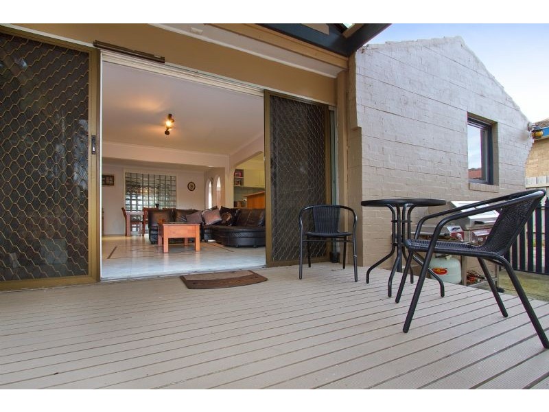 66 Gairloch Drive, Frankston VIC 3199
