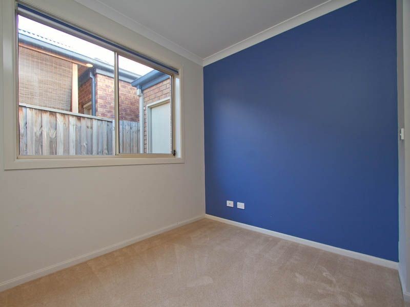 38 Clifton Grove, Carrum Downs VIC 3201