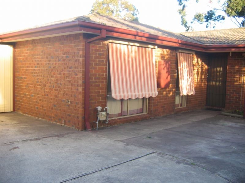 12B Darnley Drive, Skye VIC 3977